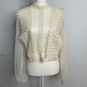 ✨ Zippered Crochet Lace Top ✨